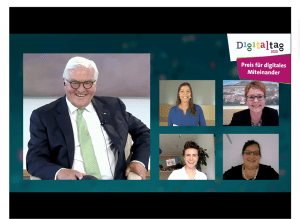Bundespr&auml;sident Frank-Walter Steinmeier verleiht Preis an das Projekt &bdquo;Dorf.Zukunft.Digital&ldquo;.