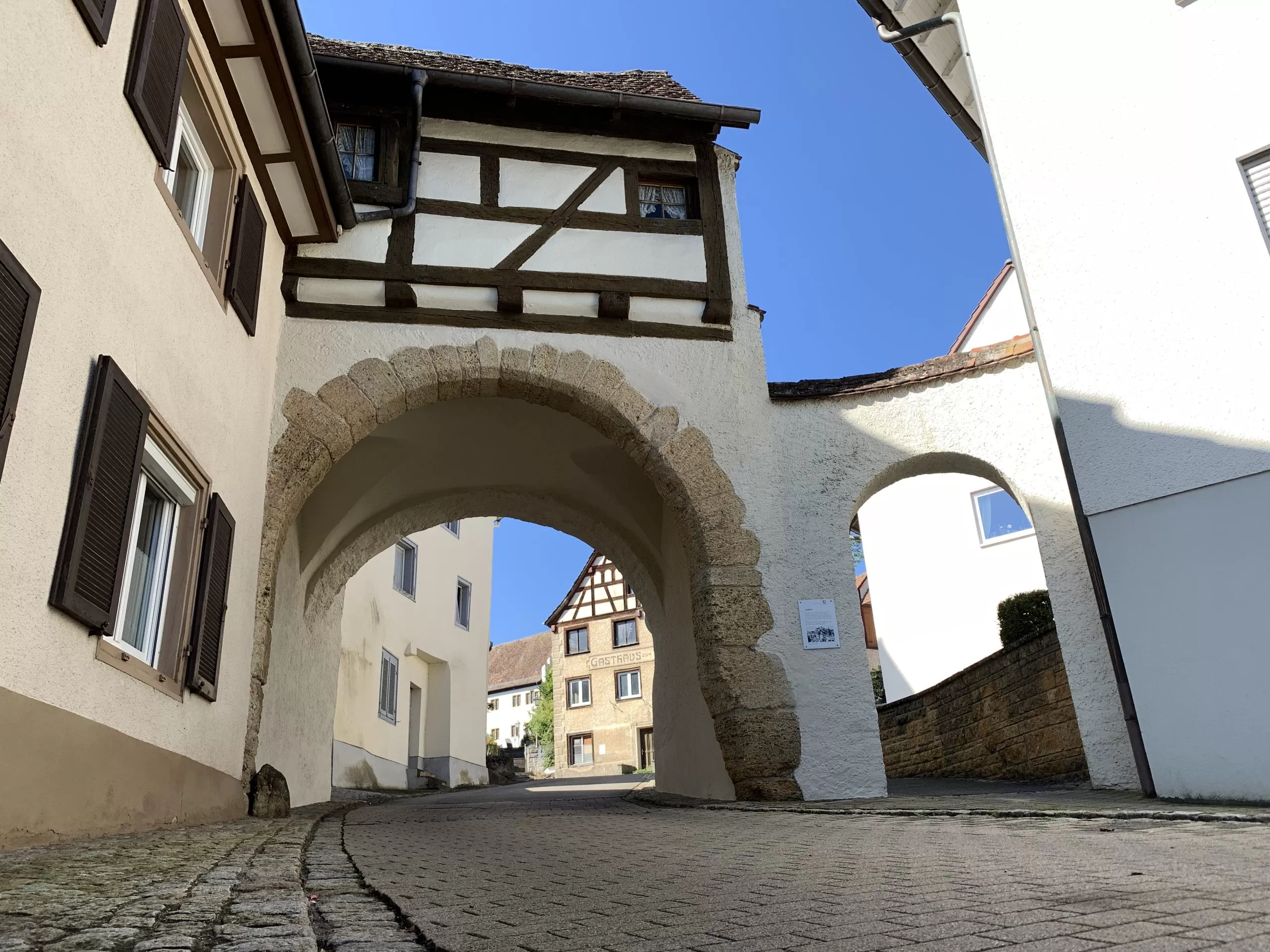 Schloss Blumenfeld Torbogen