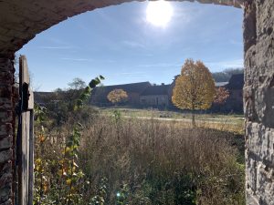 Blick auf Hof Pr&auml;dikow